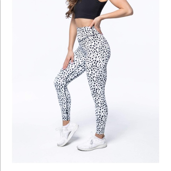 Balance Athletica Pants - Balance athletica ascend snow leopard